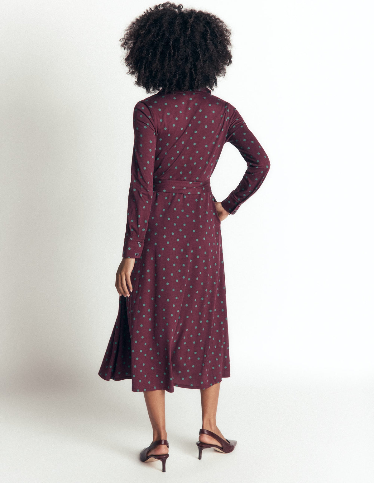 Robe-chemise en jersey – Cerise foncé, Imprimé pois