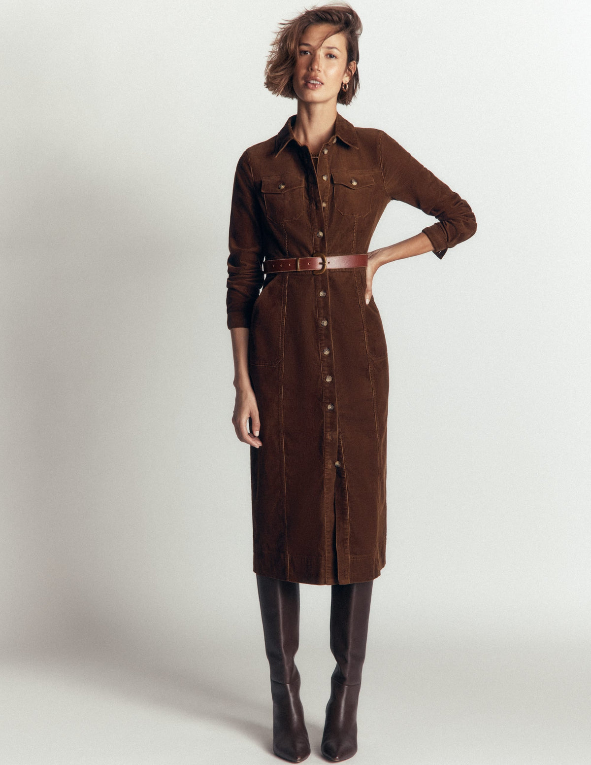 Robe midi en velours côtelé – Terre d'ombre naturelle