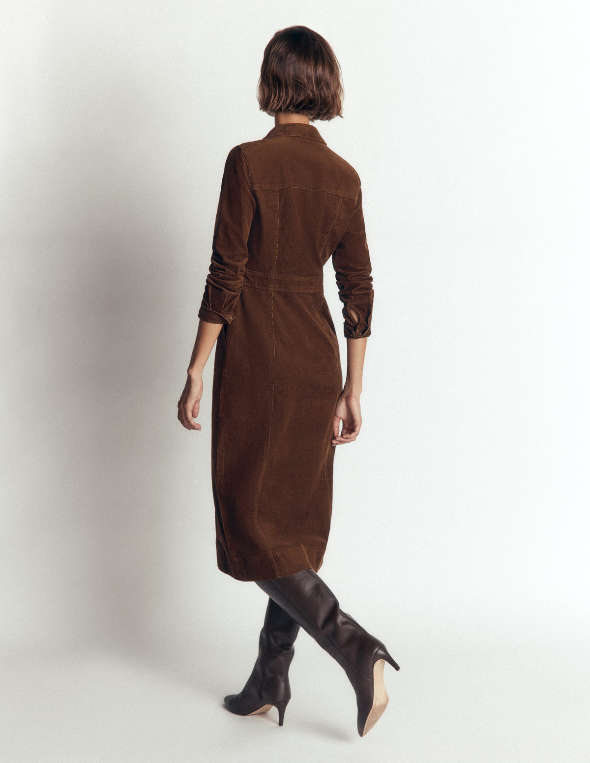Robe midi en velours côtelé – Terre d'ombre naturelle