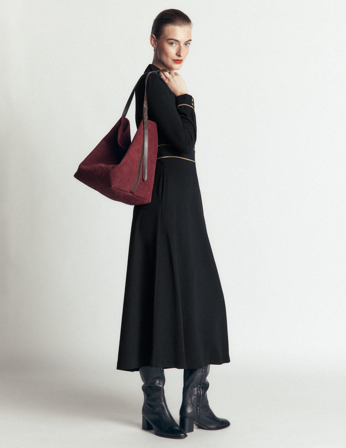 Robe Ponte à détails passepoilés – Noir, Camel