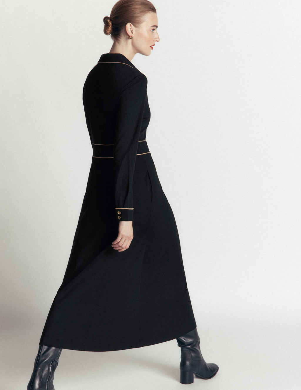 Robe Ponte à détails passepoilés – Noir, Camel