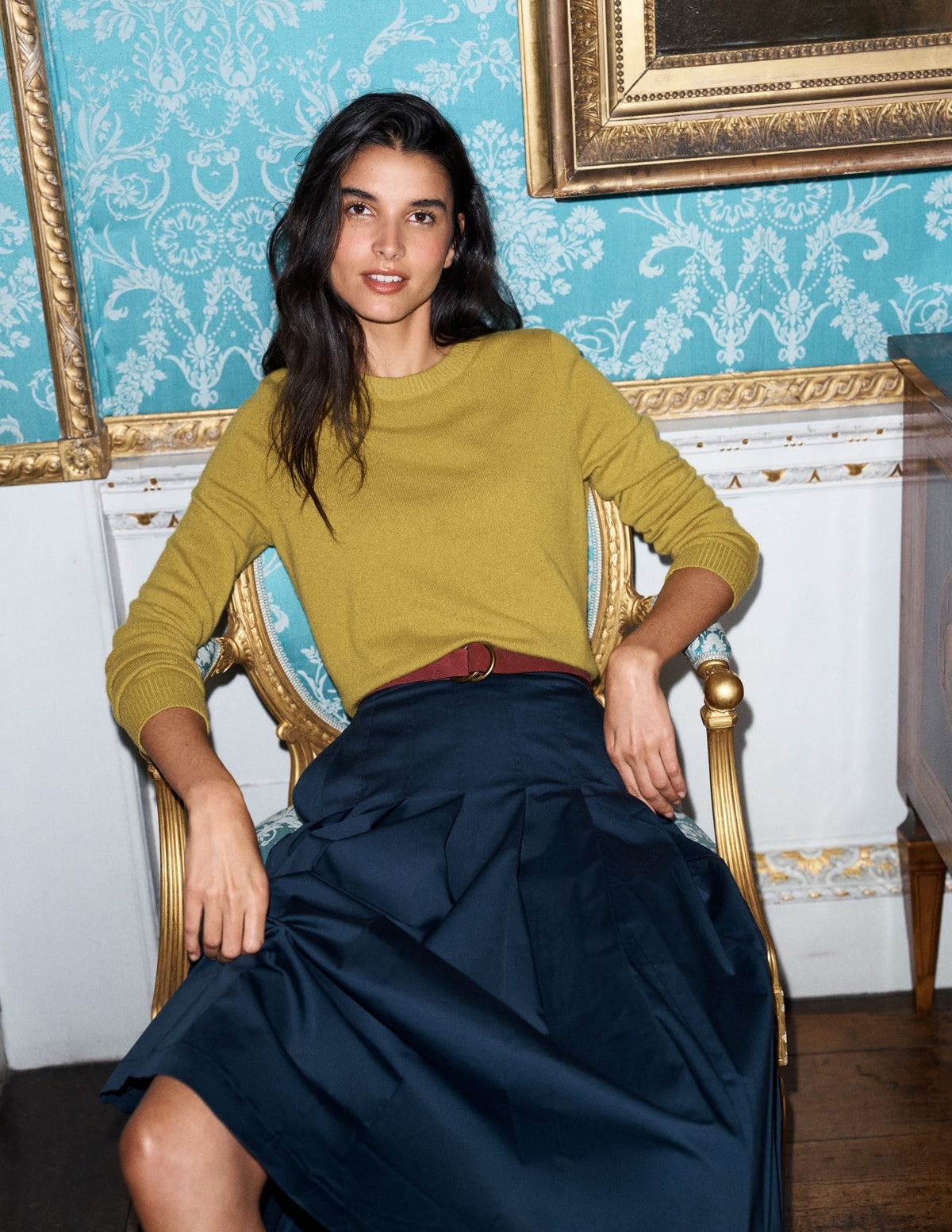 Pull ras-du-cou en cachemire jaune épicé