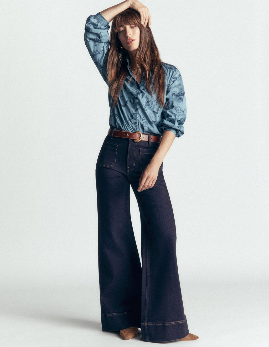 Jeans évasé à poches plaquées indigo