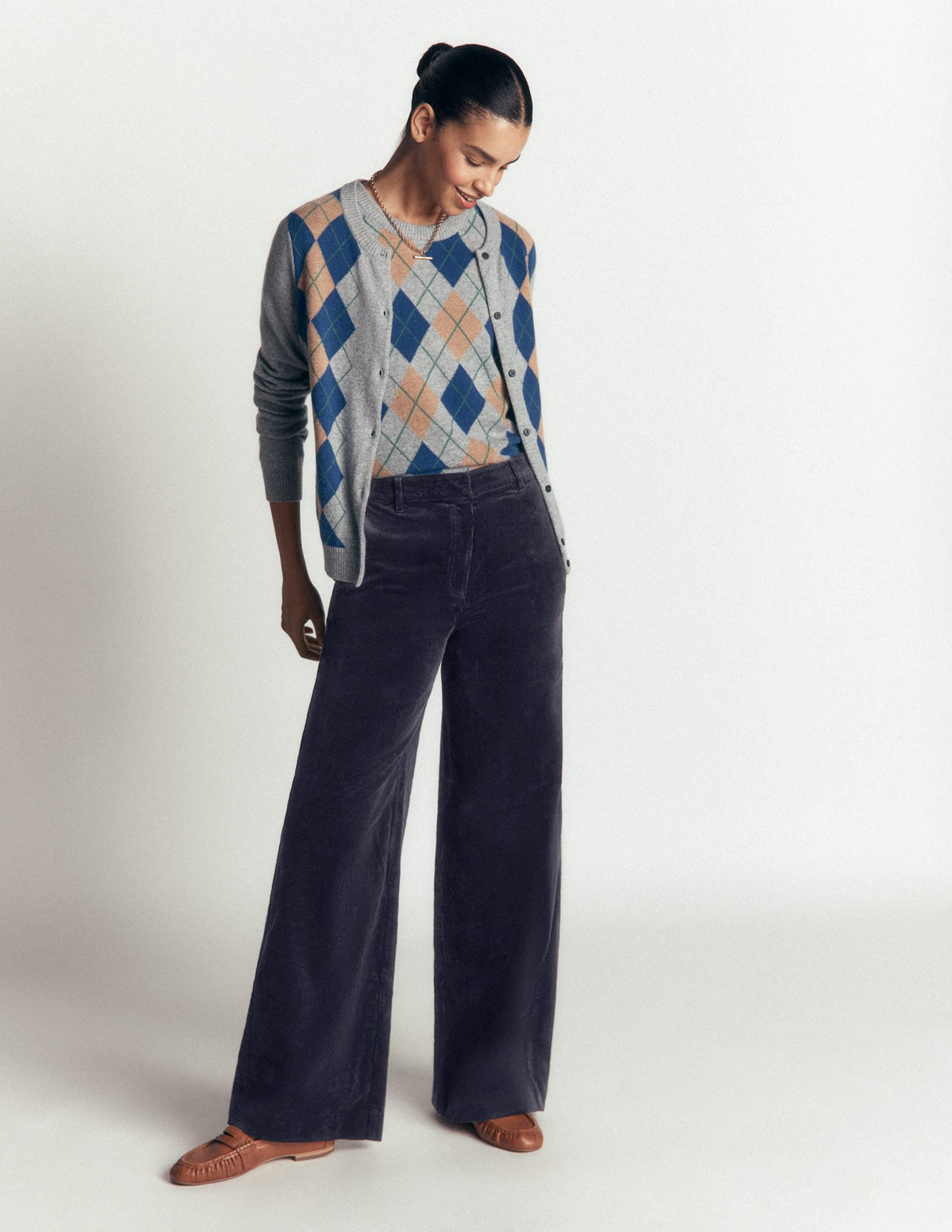 Pantalon en velours côtelé marine