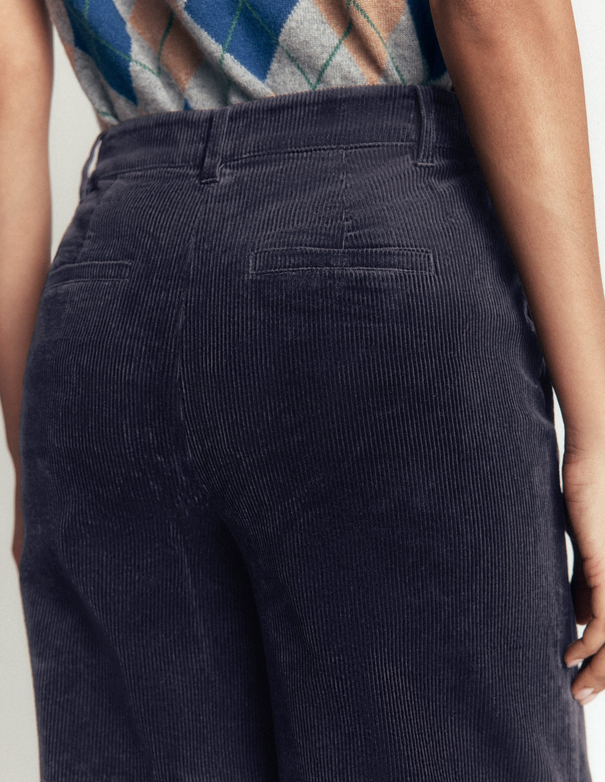 Pantalon en velours côtelé marine